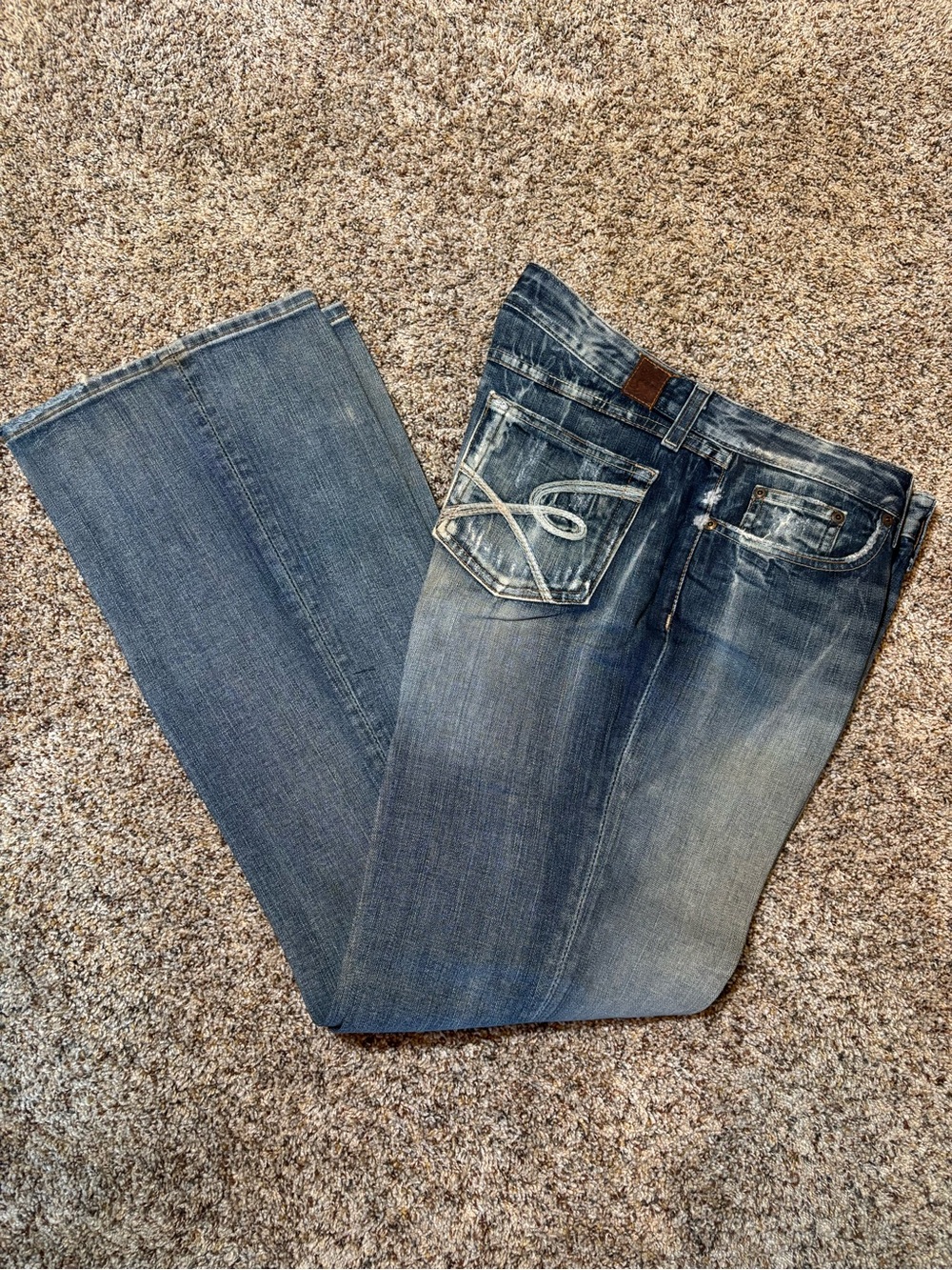 E192 Vintage BKE Hannah Women's Faded Blue Boot Cut Jeans, 31 x 31.5